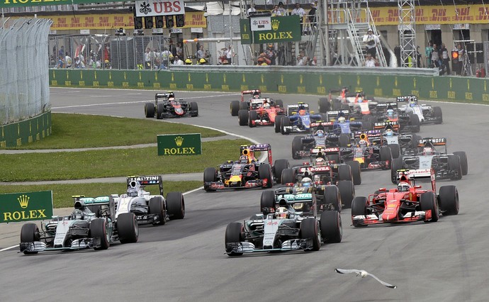 Largada do GP do Canadá de Fórmula 1 2015 (Foto: AP)