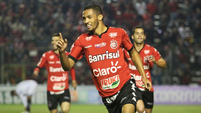 Felipe Garcia, Brasil de Pelotas (Foto: Jonathan Silva / G.E. Brasil) Felipe Garcia, Brasil de Pelotas (Foto: Jonathan Silva / G.E. Brasil)