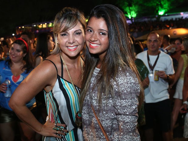 Carla Perez ao lado da filha, Camilly Victoria (Foto: Raphael Dias/Gshow)