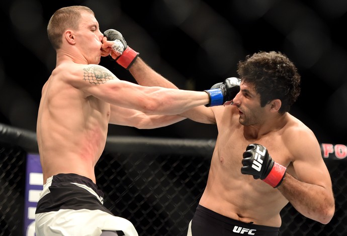 Beneil Dariush James Vick UFC 199 (Foto: Getty Images) Beneil Dariush James Vick UFC 199 (Foto: Getty Images)