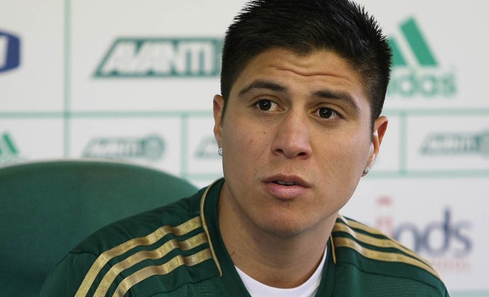 VÍDEO Cristaldo fala da expectativa de ser titular pela primeira vez