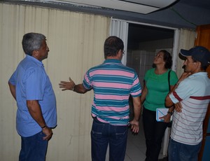 Secretária da Secel, Cleidimara Alves visitou o estádio Biancão (Foto: Shara Alencar)