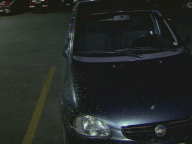 Carro foi roubado duas vezes por criminosos (Foto: Reprodução/TV Tribuna)