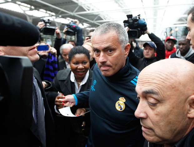 Mourinho - coletiva do Real (Foto: Ag. Ap)