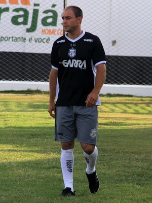 Danilo Goiano, volante do Treze (Foto: Nelsina Vitorino / Jornal da Paraíba)