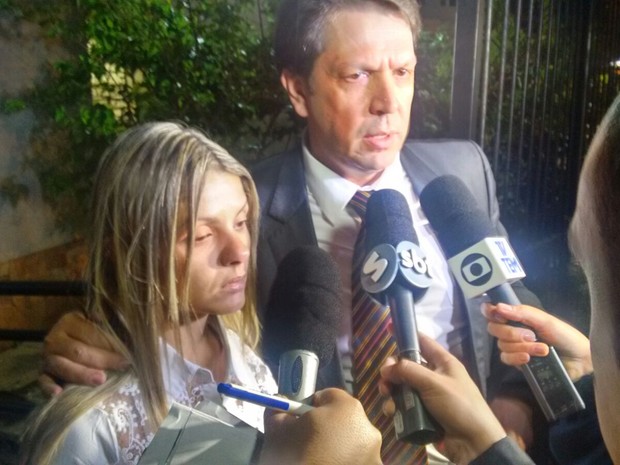 Fernanda falou com a imprensa após julgamento (Foto: Jomar Bellini/ G1)