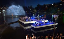 Em palco flutuante, Cheiro de Amor celebra aniversário de Salvador (Max Haack / Agecom)