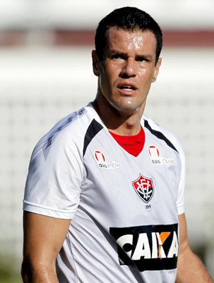 Wilson; Vitória (Foto: Felipe Oliveira/Divulgação/EC Vitória)