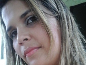 Lílian Sissi Mesquita e Silva, 28 anos, assassinada em Goiânia, Goiás (Foto: Carlos Eduardo Valczak/ Arquivo Pessoal)