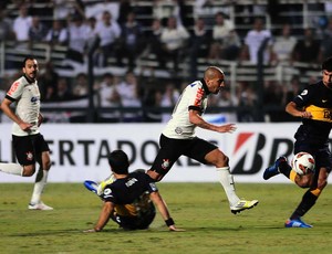 Emerson Sheik, Corinthians x Boca Juniors (Foto: Marcos Ribolli)