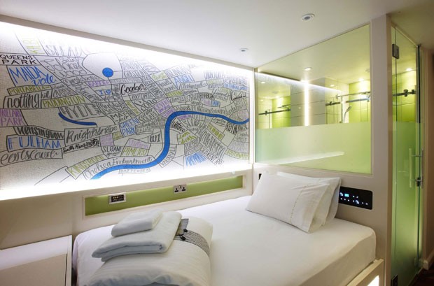 Detalhe do 'quarto inteligente' de hotel no Reino Unido (Foto: Divulgação/Whitbread)