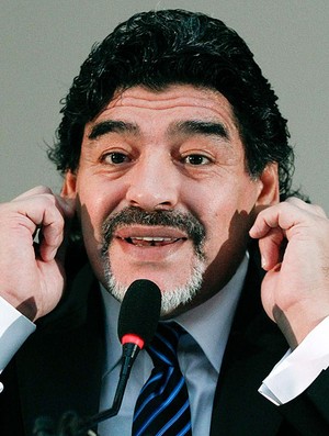  Diego Maradona coletiva Itália (Foto: Reuters)