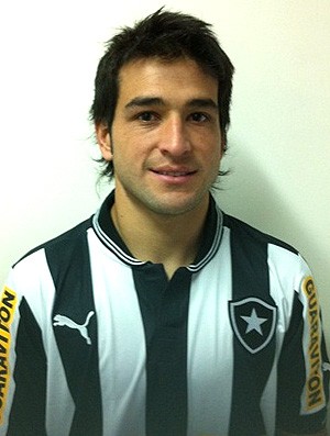  Nicolás Lodeiro apresentado no Botafogo (Foto: Divulgação / BFR)