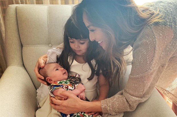 Sabrina Sato, sua filha, Zoe e a sobrinha, Manuela, filha de Karina Sato (Foto: Reprodução / Instagram) Sabrina Sato, sua filha, Zoe e a sobrinha, Manuela, filha de Karina Sato (Foto: Reprodução / Instagram)