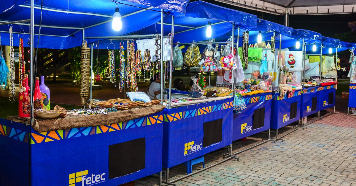 G1 Feira de artesanato ocorre nesta sexta (2) em praça Aparador Nordico Vintage Segunda Mano ~ G1 Feira de artesanato ocorre nesta sexta (2) em praça