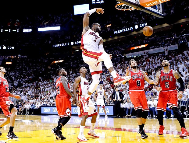 Dwyane Wade jogo NBA basquete Miami Chicago (Foto: Reuters)