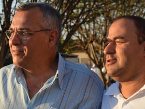 Mário Benedito (à esquerda) e o filho Mário Henrique  (Foto: Rodolfo Tiengo/ G1 Ribeirão)
