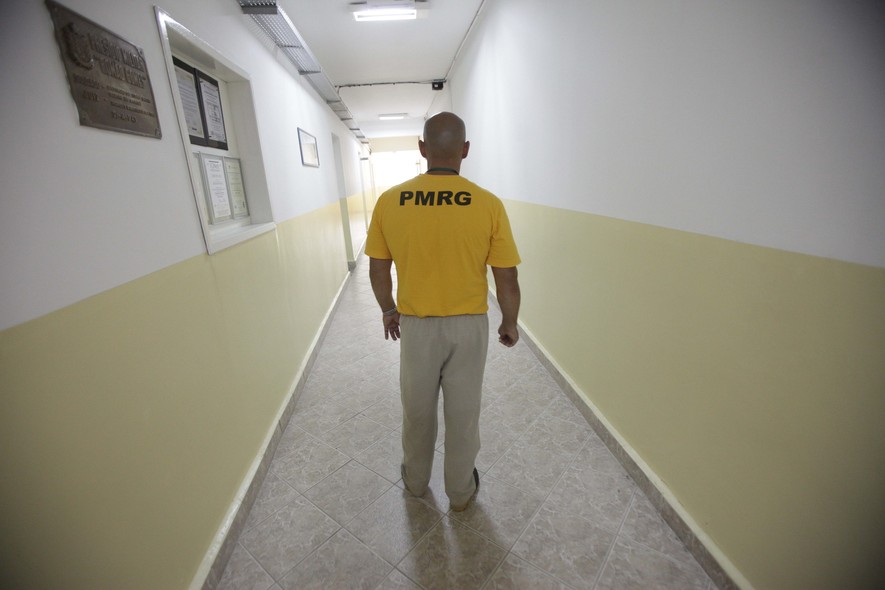 Inquilino mais antigo do Romão Gomes, este ex-policial está preso há 10 anos. Ele responde por seis crimes que envolvem homicídio