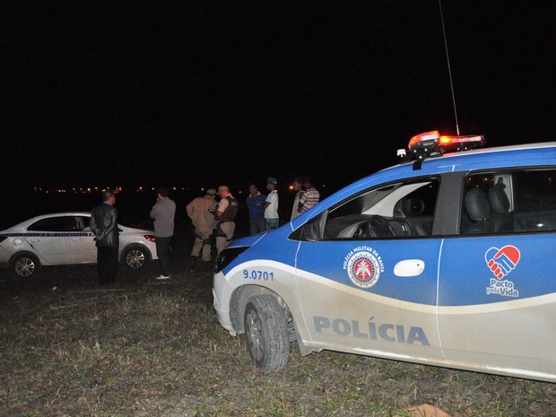 Taxista foi encontrado morto dentro de carro em Eunápolis, na Bahia (Foto: Radar64.com)