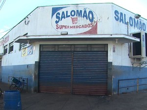 Supermercado em Jardinópolis, SP (Foto: Ronaldo Oliveira/EPTV)