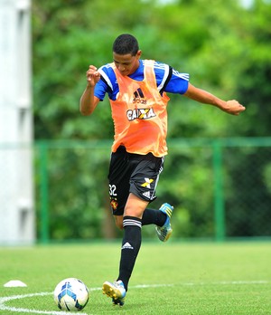 Oswaldo Sport (Foto: Aldo Carneiro / Pernambuco Press)