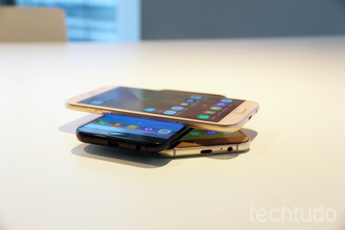 Galaxy A5 2017 e Galaxy A7 2017 (Foto: Thássius Veloso/TechTudo) Galaxy A5 2017 e Galaxy A7 2017 (Foto: Thássius Veloso/TechTudo)