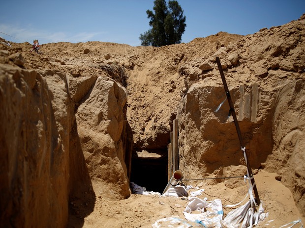 Israel diz ter encontrado túnel no Sul da Faixa de Gaza na quinta-feira (5)  (Foto: Amir Cohen/Reuters)