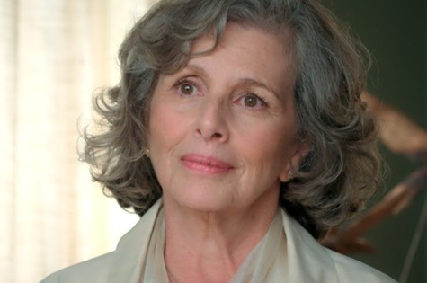 Irene Ravache é Vitória em 'Além do tempo' (Foto: Reprodução) Irene Ravache é Vitória em 'Além do tempo' (Foto: Reprodução)