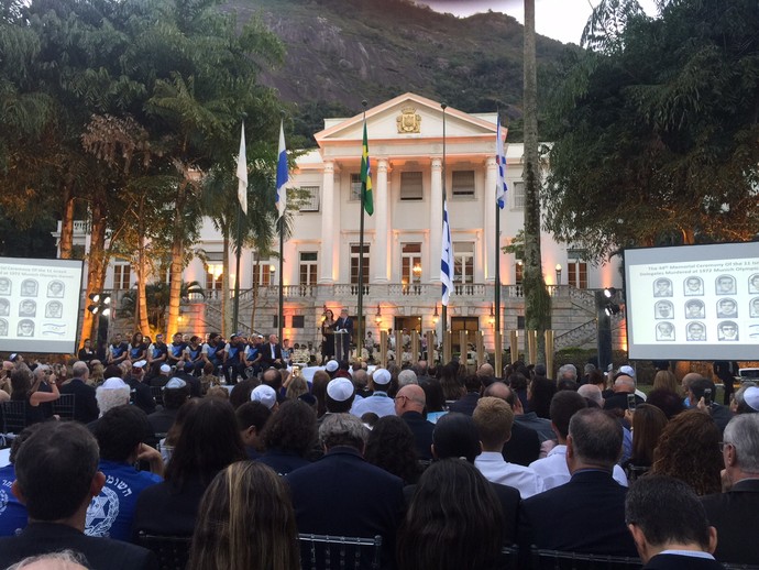 Cerimônia ocorreu no jardim do Palácio da Cidade, em Botafogo (Foto: GloboEsporte.com)