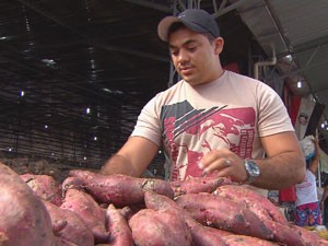Batata-doce é um dos produtos que ficou mais caro (Foto: Reprodução/TV Globo)