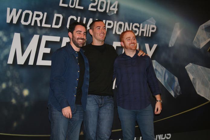 Brandon Beck, Marc Merrill e Dustin Beck falam sobre o futuro de League of Legends (Foto: Felipe Vinha)