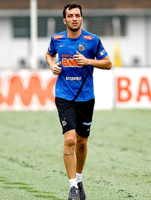 Edu Dracena no treino do Santos (Foto: Ricardo Saibun / Divulgação Santos FC)