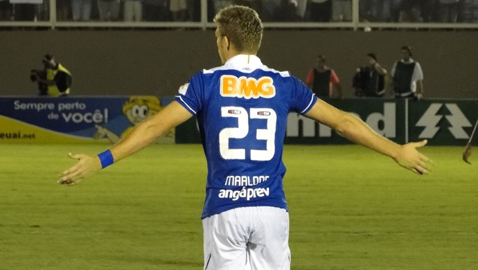 Marlone, Cruzeiro x Nacional-MG (Foto: Tarcísio Badaró)