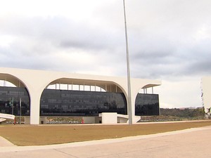 A Cidade Administrativa traduz a modernidade dos traços do arquiteto (Foto: Reprodução/TV Globo)