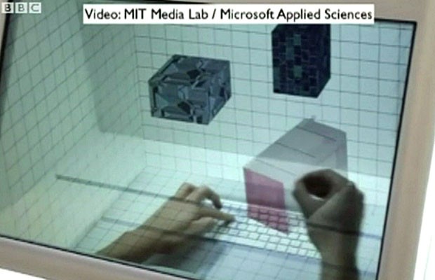 Tecnologia permite a manipulação de objetos virtuais em 3D (Foto: Reprodução)