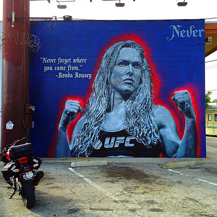 Muro Venice Califórnia Ronda Rousey UFC