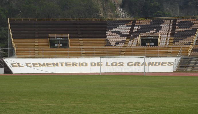 estádio José Alberto Perez Trujillanos São Paulo (Foto: Marcelo Prado)