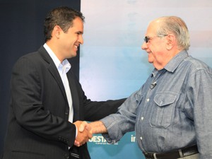 http://s2.glbimg.com/jCab6peNo2RrDIbS7GT0w3_R4sn06LxdzCm3bo-FfBxIoz-HdGixxa_8qOZvMp3w/s.glbimg.com/jo/g1/f/original/2012/10/27/5-4-eleicao_municipal_2012_debate_na_radio_mirante_am_entre_os_candidatos_a_prefei.jpg