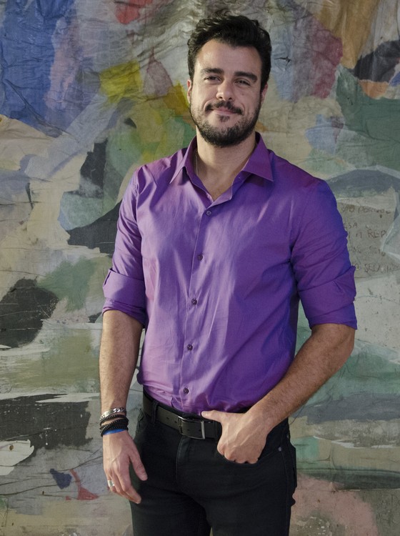 No filme Amor.com Joaquim Lopes interpreta Guido, um empresário descolado e bem sucedido (Foto: Rachel Soares)