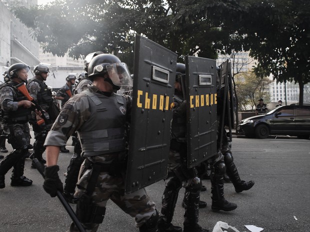 Batalhão de Choque em manifestação em São Paulo (Foto: Caio Kenji/ G1)
