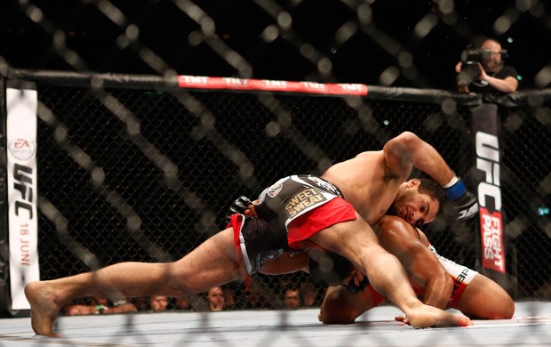 Munhoz x Mousasi UFC (Foto: AFP)