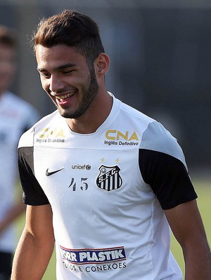 Thiago Maia vive expectativa de atuar no Maracanã (Foto: Pedro Ernesto Guerra Azevedo/ Santos FC)