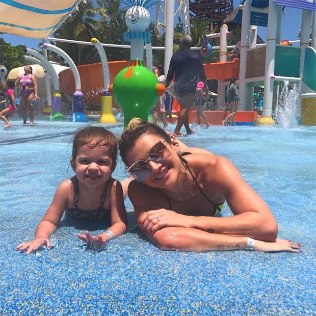 Mirella Santos e Valentina (Foto: Reprodução/Instagram) Mirella Santos e Valentina (Foto: Reprodução/Instagram)