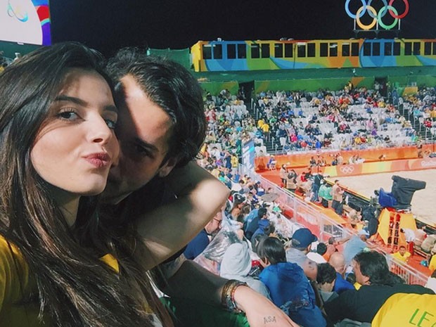 Giovanna Lancellotti e Gian Luca Ewbank em jogo de vôlei de praia em Copacabana, Zona Sul do Rio (Foto: Instagram/ Reprodução)