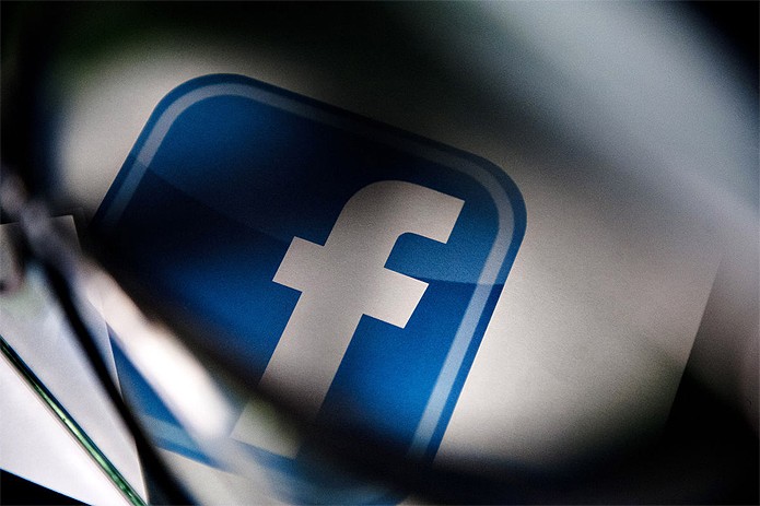 Facebook enfrenta processo no qual é acusado de monitorar mensagens privadas de usuários (Foto: Reprodução/Bloomberg)