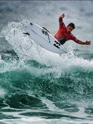 Peterson Crisanto, surfe (Foto: ASP/Divulgação)