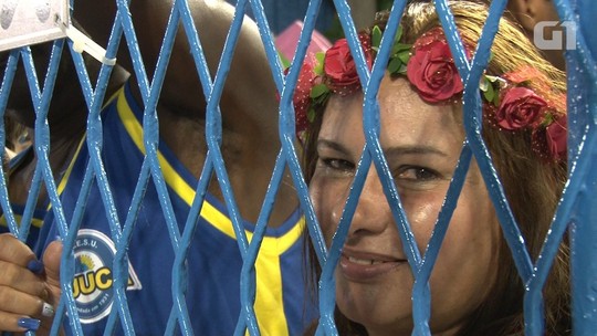 VÍDEO: Olhares refletem o brilho e a beleza do carnaval carioca 