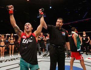 Alejandro Perez final TUF América Latina UFC (Foto: Josh Hedges/Zuffa LLC)