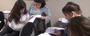 Hospital atrai adolescentes para pesquisar câncer em curso de férias (Mariana Lenharo/G1)