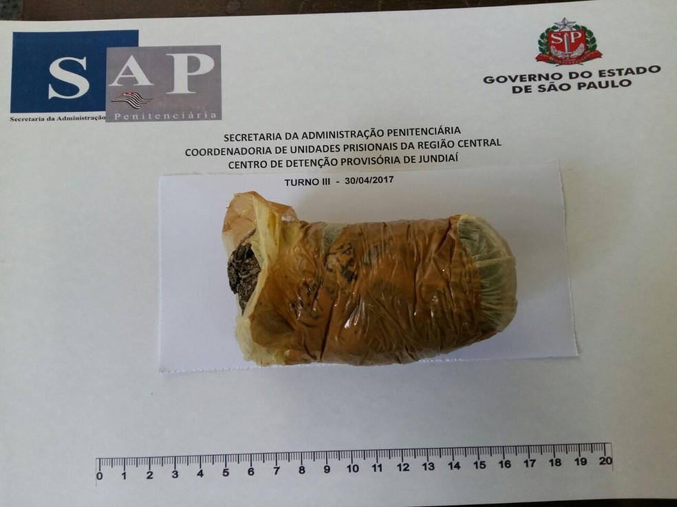 Mulheres são presas tentando entrar no CDP de Jundiaí com drogas nos órgãos genitais (Foto: CDP de Jundiaí/Divulgação)